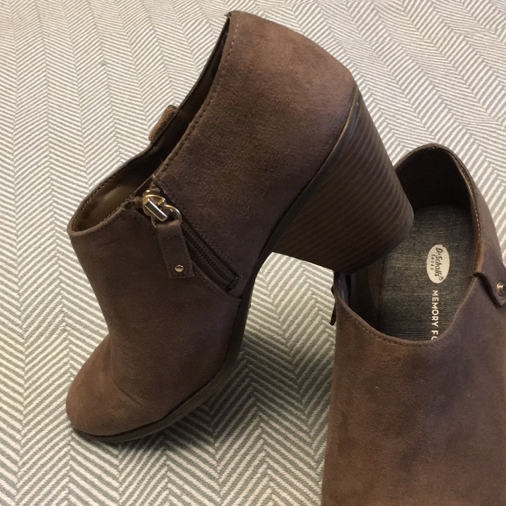 Dr Scholls Saint suede booties